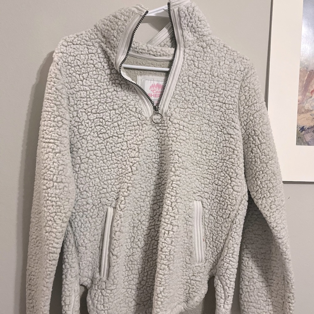 white sherpa pullover
